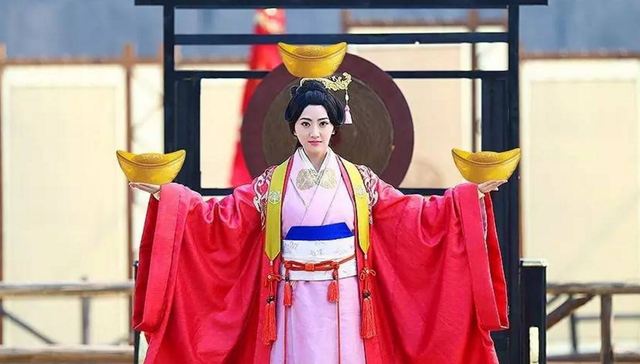 景甜,特技,choker,faceu,怪癖,娱乐圈,猫咪,节日贺卡,小仙女,演戏