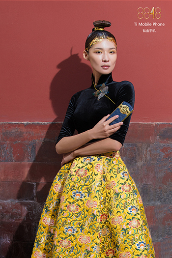 网红故宫出手机了！全球限量999部，定价高达19999元！