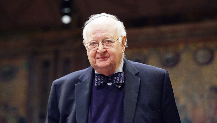 机器人,谷歌,Facebook,诺奖,就业机会,Deaton,得主,赢家通吃,WEF,下行压力