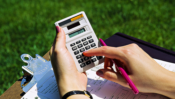 【JMedia】宗庆后：税费太重 对中小企业有问题