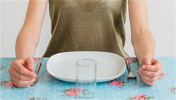 布克奖得主韩江的小说《素食主义者》，讲述的是一个关于反抗的故事