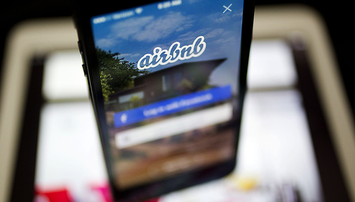 Airbnb,监管,房客,房东,房事件,短租,游戏,上戏,汪莫言,学生