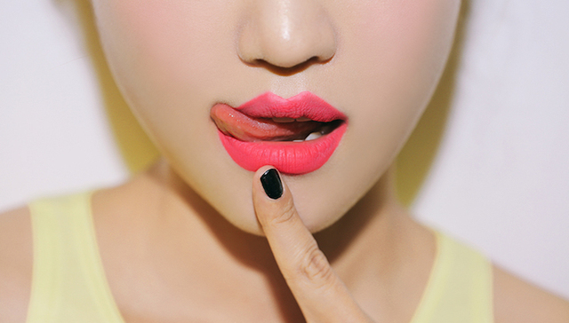 “欧巴唇”成了大热 据说比“咬唇妆”更美更自然