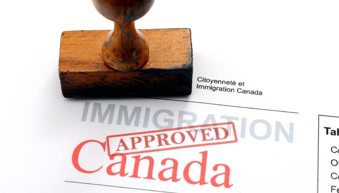 不再,加拿大经济,加拿大移民,4进4出,在线咨询,自由党,用人单位,临时雇员,政策利好,情况量