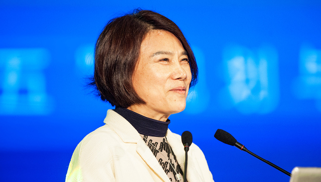 央视专访董明珠：一个电话让王健林投资5个亿