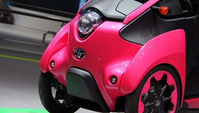 盘点全球最窄的奇葩车型