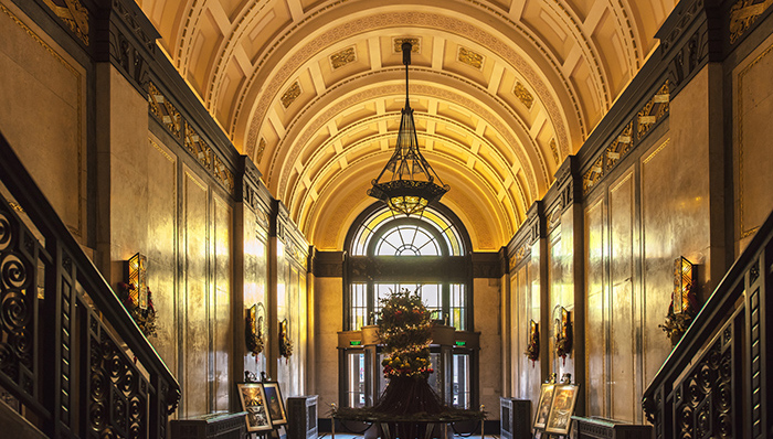 【首席体验官】在上海一定要住一次和平饭店，老克勒的精致与风情都在这里