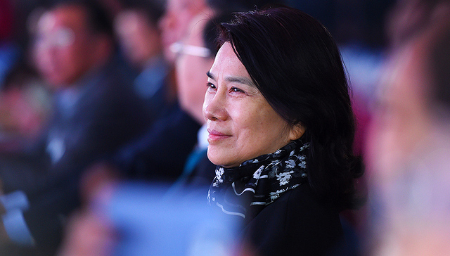 互联网时代的实业网红董明珠