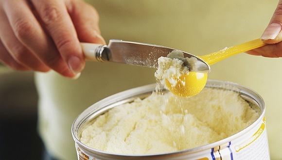 【JMedia】奶茶妹妹投资的Bubs奶粉上市10天董事长套现跑了 刘强东该生气了 贝拉米危机影响太大