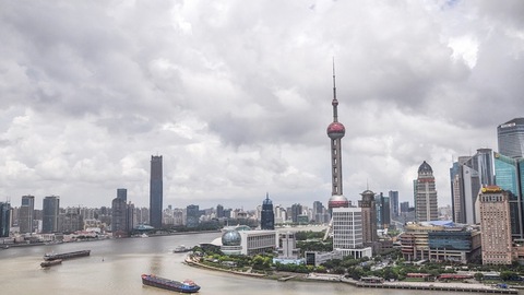 【上海两会】代表袁园：全市环境现场执法人员不足600名