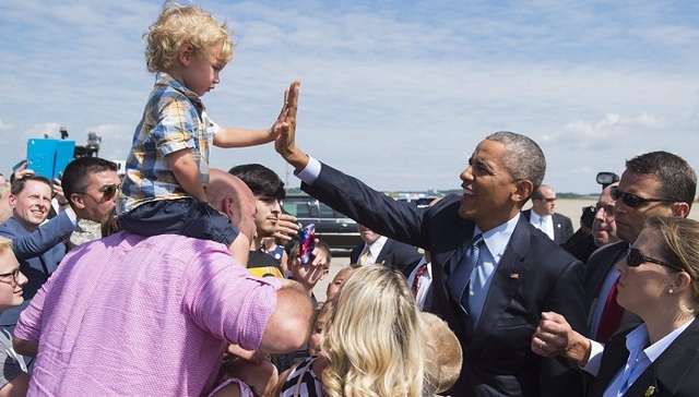 奥巴马告别白宫 美国老百姓如何评价他？