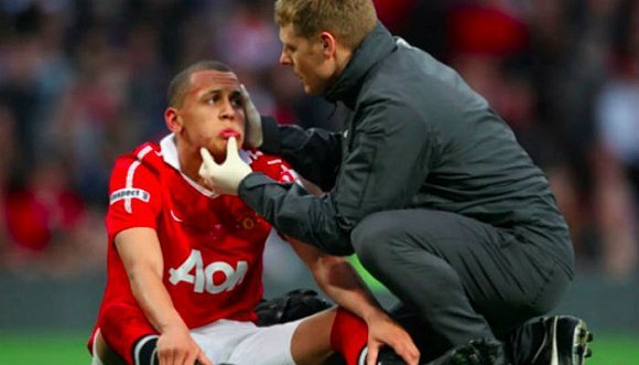 走近科学 那些神秘的足坛体检室