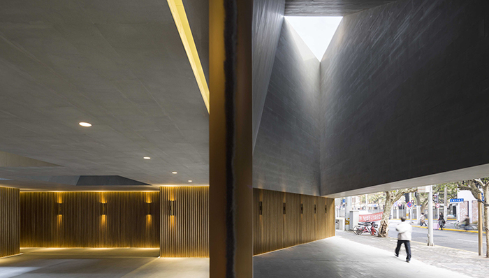 “如恩”改造上海大戏院 从章法杂乱的老建筑到现代空间艺术