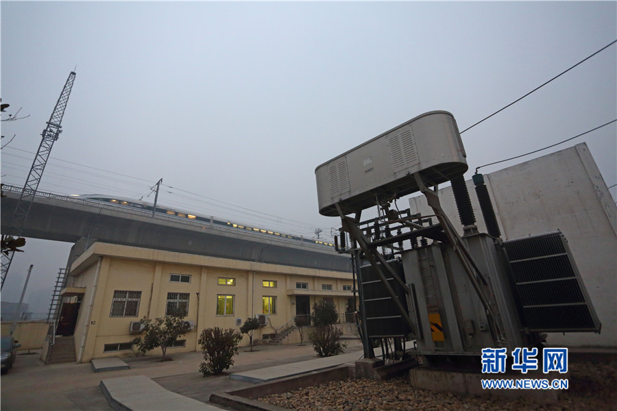 【网络媒体走转改】高铁“哨所”女工的心愿