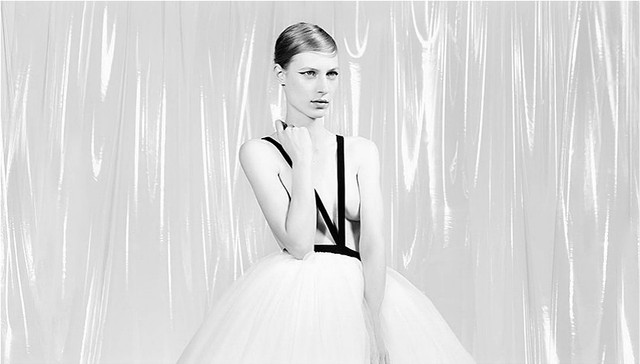 Calvin Klein证明自己卖的不止内裤 推出了一条全新定制线