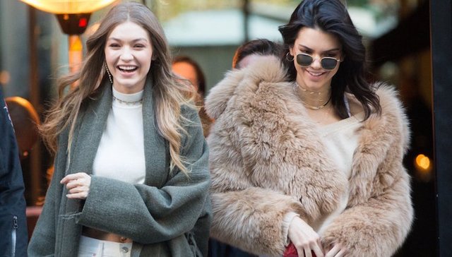 【衣帽间】“肯德基”姐妹一年秋冬外套鞋靴大盘点