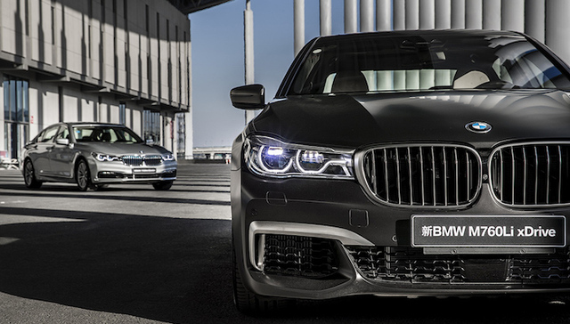 为你试驾了史上最快最豪华最个性的量产宝马车