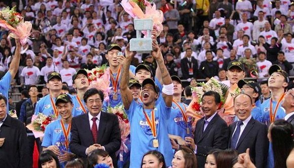 外援闪耀但传奇缺失 谁会是CBA的下一个马布里？