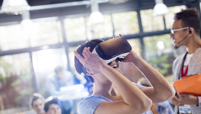 VR,破解版,电竞,体验店,原体验,嫁接,Vive,价值论,倒闭,一个月回本