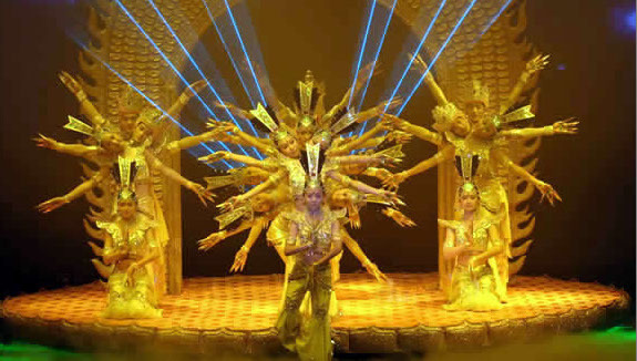 春晚,鸡年,1983年,or,两棵树,拍卖,舞蹈,涛声依旧,Sir,杨丽萍