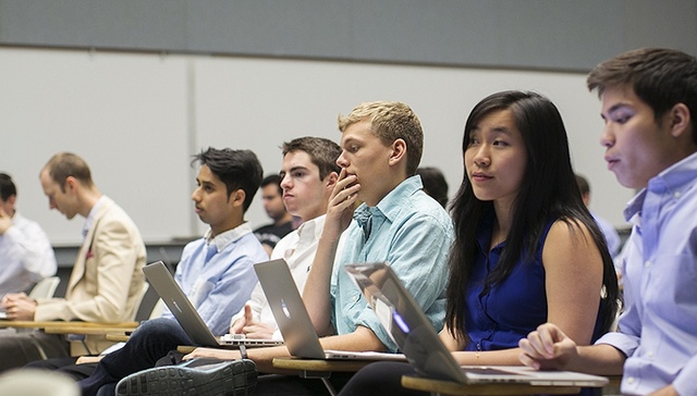 就因为美国换了新总统 加拿大MBA招生要坐收渔翁之利啦