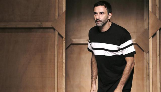 效力12年后 那个把Givenchy带上爆款之路的男人也宣布离任了