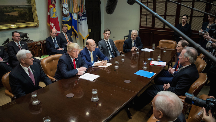 伊朗,权力游戏,唐纳德·特朗普