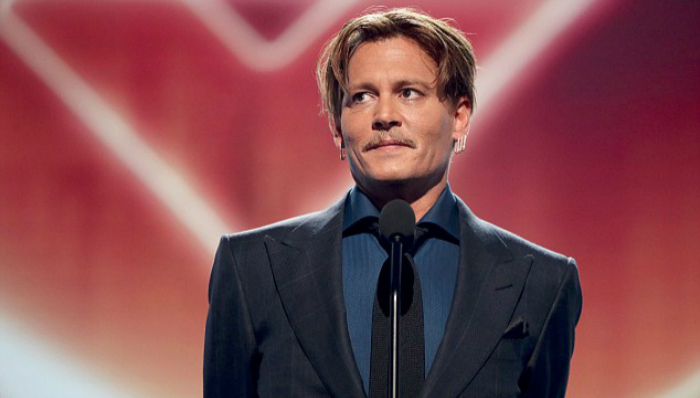 约翰尼·德普控告前管理团队欺诈 反被揭露私生活过于奢侈