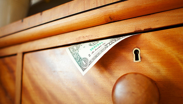 为什么股债商三大市场没迎来鸡年“开门红”？