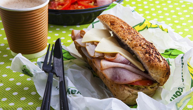 赛百味怎么吃最健康？营养师给出了一份齐全的食谱