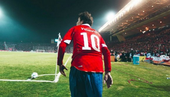 巴尔迪维亚：远离欧洲五大联赛的魔术师