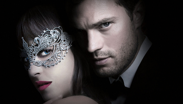 《五十度黑》口碑扑街了 看看影评人都说了什么？