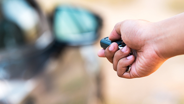 Uber和汽车分时租赁公司合作 边租车边当司机赚外快