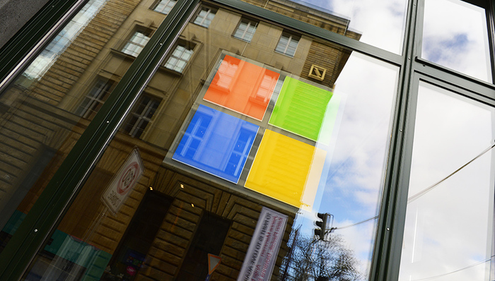 微软公司,微软副总裁,税制,漏洞,合法手段,相当普遍,华盛顿邮报,进口,软件产品,波多黎各