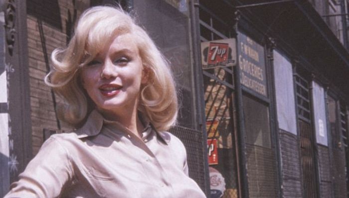 此前从未公开的玛丽莲·梦露孕照