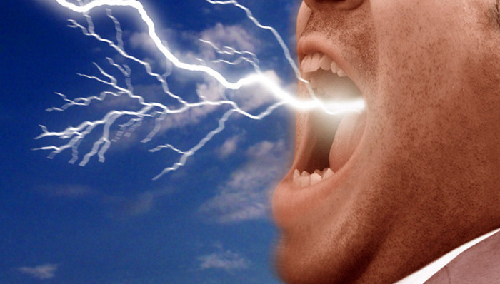 云南旅游委,记者,苍蝇,收养孩子,抓小偷,马超群,亿元科长,污染,校车超载