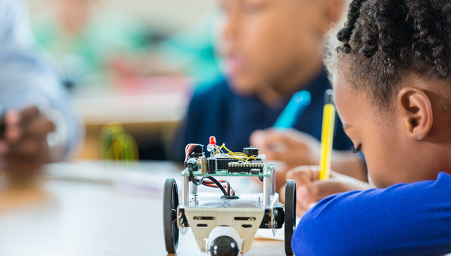 STEM,压力指数,失业率,薪资水平,CGG,US,职业发展,专业学生,榜单,中位数