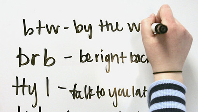 YOLO、FTW、TGIF，歪果仁爱用的缩写你都知道么？