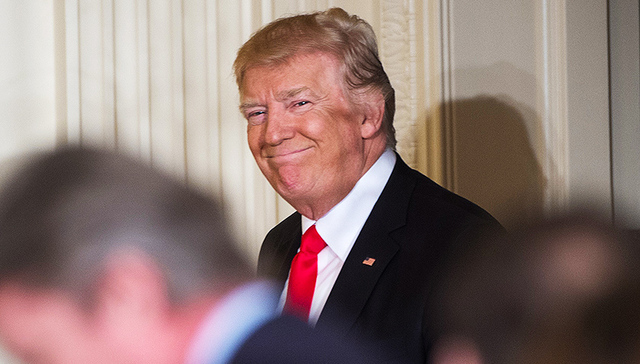 选民,税改,漩涡,金融时报,叫嚣,损失,医改,税收改革