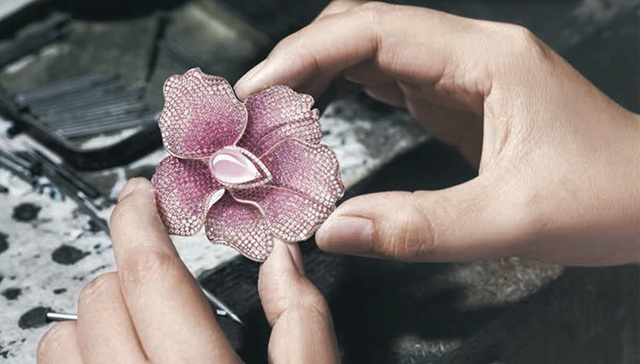 【酷乐志专访】高级定制珠宝设计师Aster 她说这个是很小众的圈子