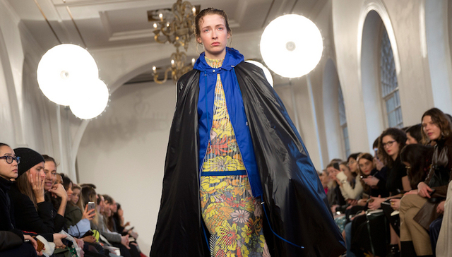 【伦敦时装周】说到长裙你能想到多少种可能？