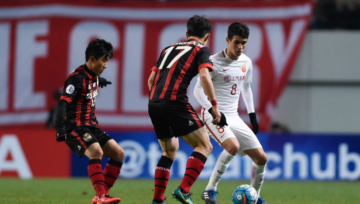 亚冠小组赛：颜骏凌扑点胡尔克世界波 上海上港客胜首尔FC创造历史