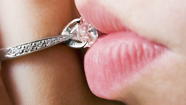 消费者心理,周生生