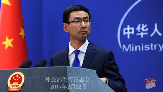 美官员称中国或在南海岛礁部署地空导弹 中方回应