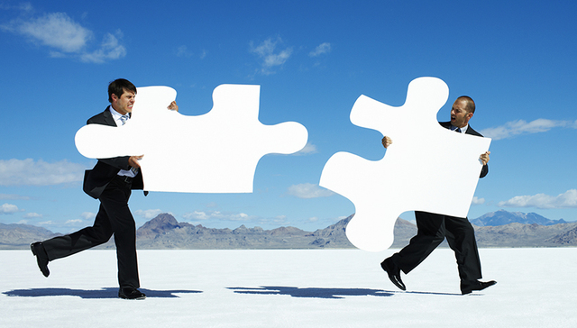 300亿市值没了 搜房网缘尽万里股份