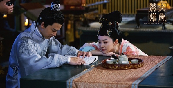 大唐荣耀,KOL,收视率,网络影视,网络平台,剧集,演员,收视份额,观众,吐槽