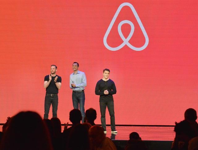 几乎倒闭的Airbnb是如何被三个穷光蛋救活的？