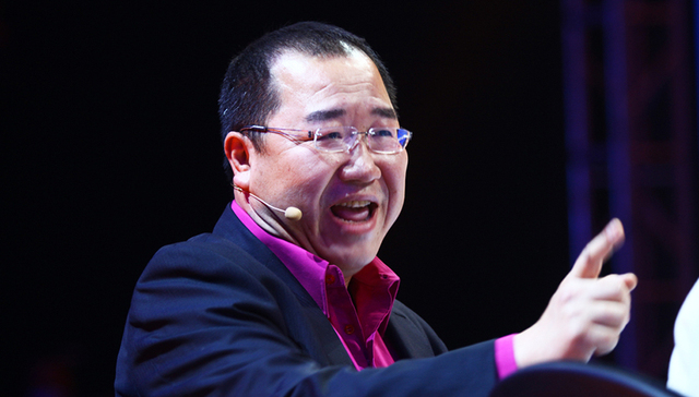 英达,人肉,法明顿,美专业,美境,起底,职业联赛,英敛之,洗钱,国家队