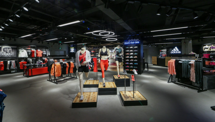 连签本土体育明星 阿迪达斯自认找准中国市场节奏