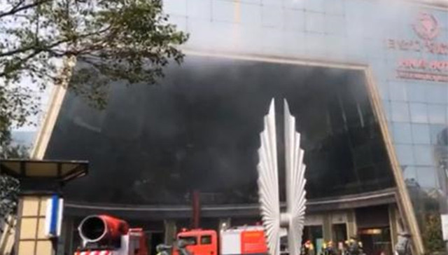 南昌酒店致10死火灾事故7名涉案人员被先行批捕